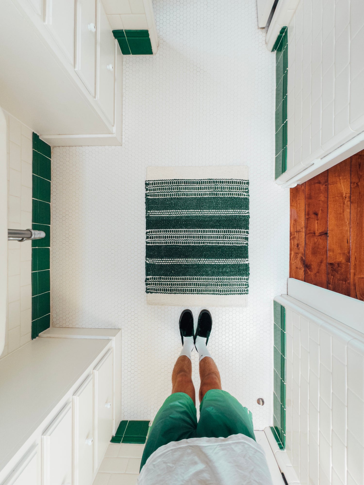 Hunter Green 2' 2 x 3' 1 Lariat Rectangle Area Rug All Natural Jute & Wool With Cotton Backing Premium Carpet for Living Rooms, Dining, Office for Sale at Rug Engine