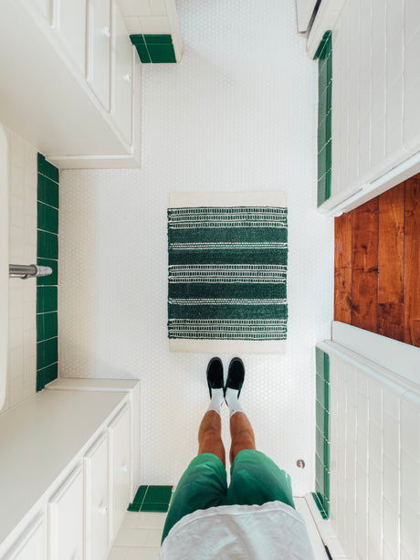 Hunter Green 2' 2 x 3' 1 Lariat Rectangle Area Rug All Natural Jute & Wool With Cotton Backing Premium Carpet for Living Rooms, Dining, Office for Sale at Rug Engine