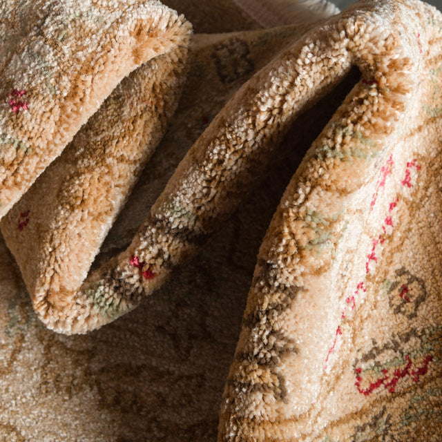 Cream 6' 1 x 6' 1 Edinburgh Round Area Rug 100% Polypropylene Easy Clean With Cotton Backing Traditional Classic Design Carpet for Living, Dining Room, Office for Sale at Rug Engine