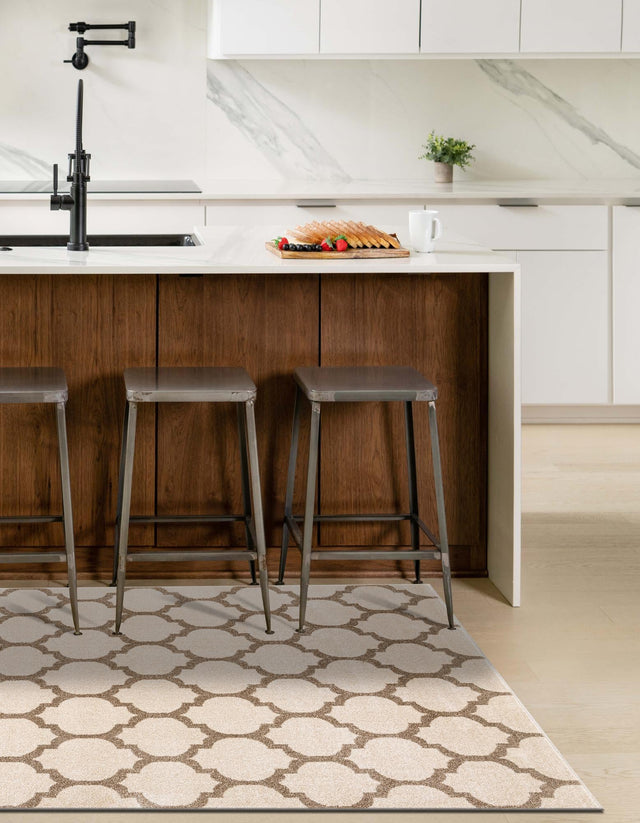 Beige and Light Brown 7' 10 x 11' Trellis Rectangle Area Rug