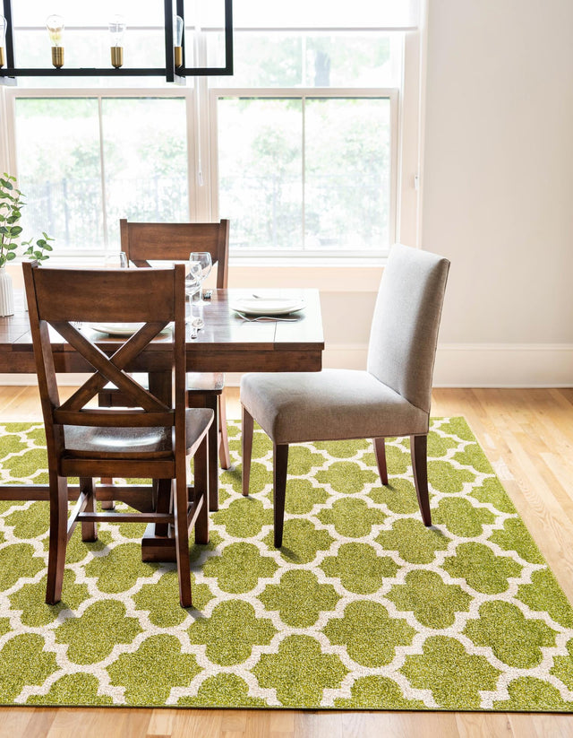 Light Green 9' x 12' Trellis Rectangle Area Rug