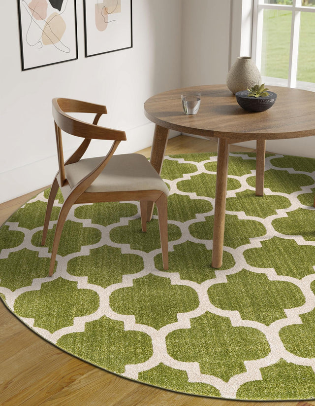 Light Green 10' x 10' Trellis Round Area Rug