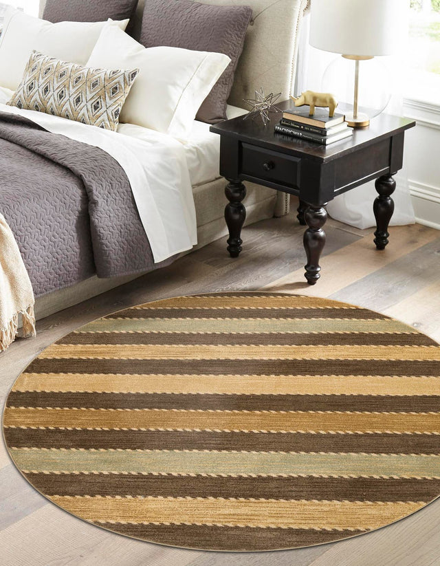 Brown 6' 1 x 6' 1 Fars Round Area Rug 100% Polypropylene Unique Traditional Carpet for Classical Living, Dining Room & Office Spaces for Sale at Rug Engine