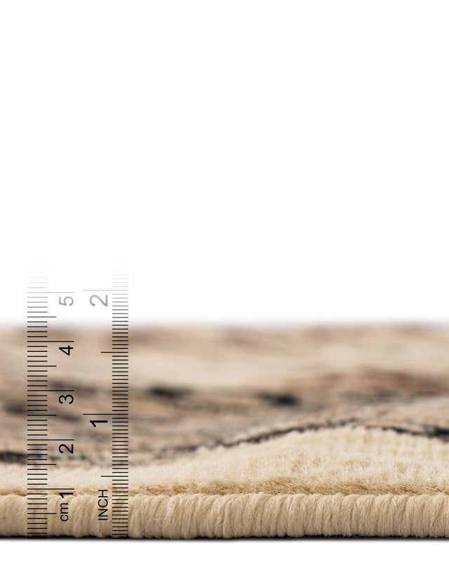 Ivory 2' x 3' 1 Sialk Hill Rectangle Area Rug