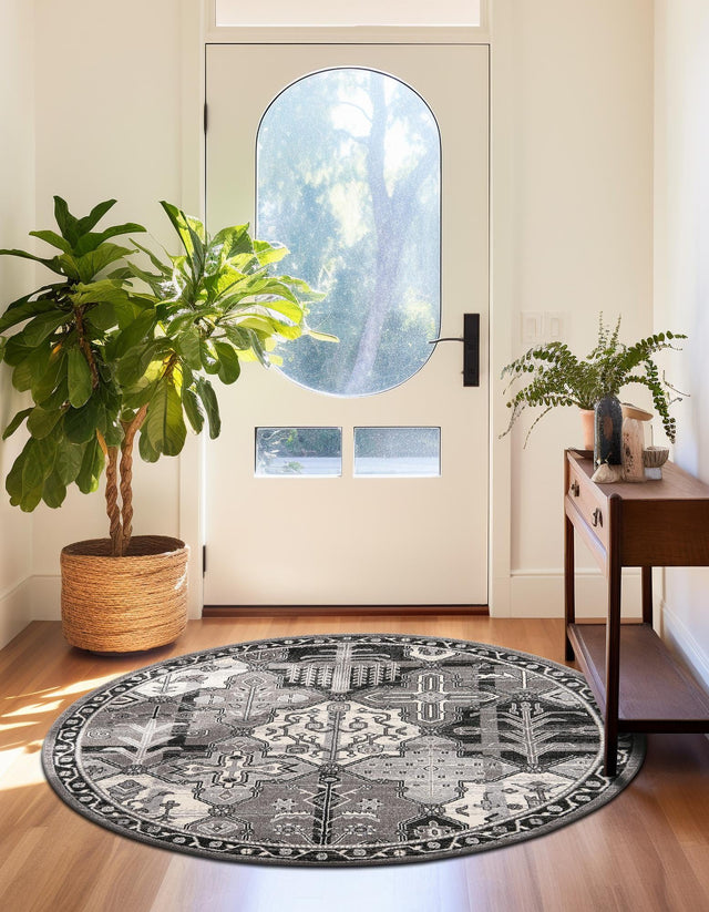 Gray 7' 10 x 7' 10 La Jolla Round Area Rug 100% Polypropylene Traditional Pattern Easy Clean Carpet for Living, Dining, Bedroom, Office for Sale at Rug Engine