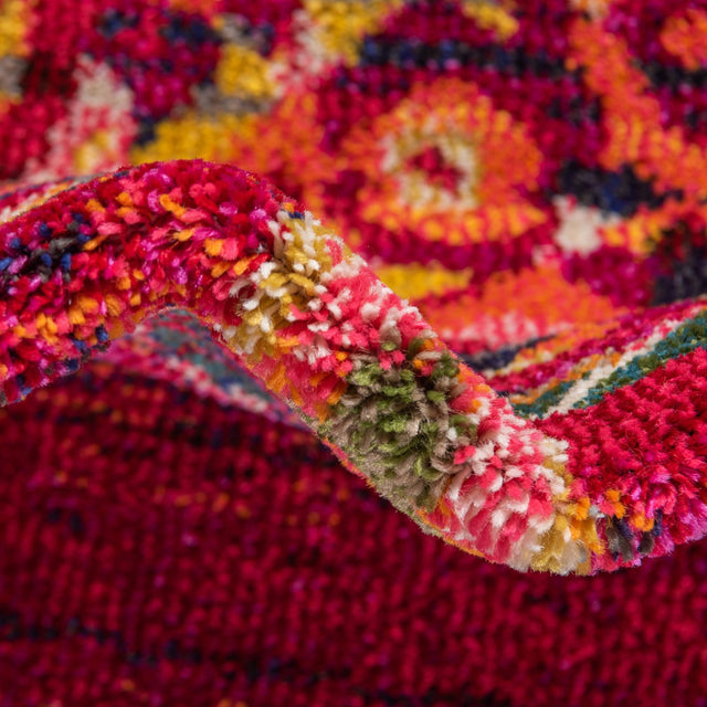 Red 3' 3 x 3' 3 Medici Round Area Rug 100% Polypropylene Traditional Vintage Classic Carpet for Home Interior Design Decor for Sale at Rug Engine