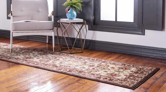Cream 2' 7 x 10' Voyage Runner Area Rug