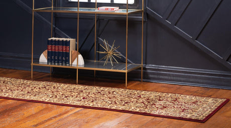 Red 2' 7 x 10' Voyage Runner Area Rug