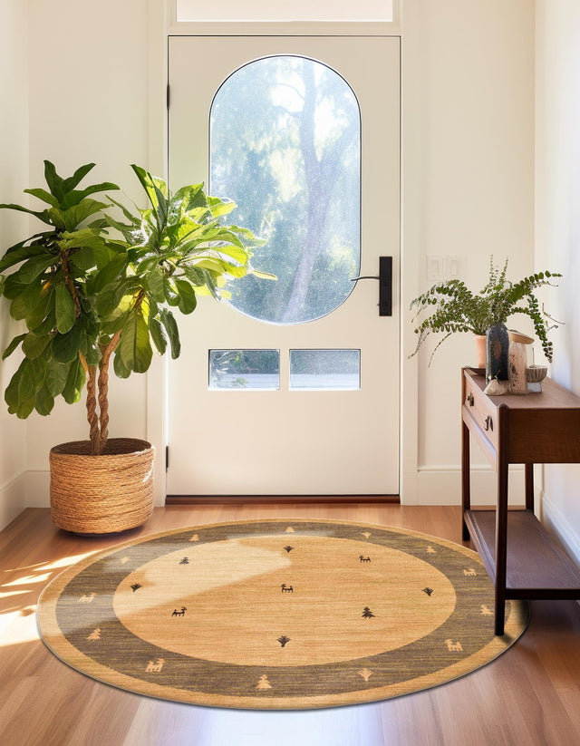 Tan 3' 1 x 3' 1 Fars Round Area Rug 100% Polypropylene Unique Traditional Carpet for Classical Living, Dining Room & Office Spaces for Sale at Rug Engine