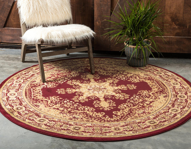 Red 7' 10 x 7' 10 Versailles Round Area Rug