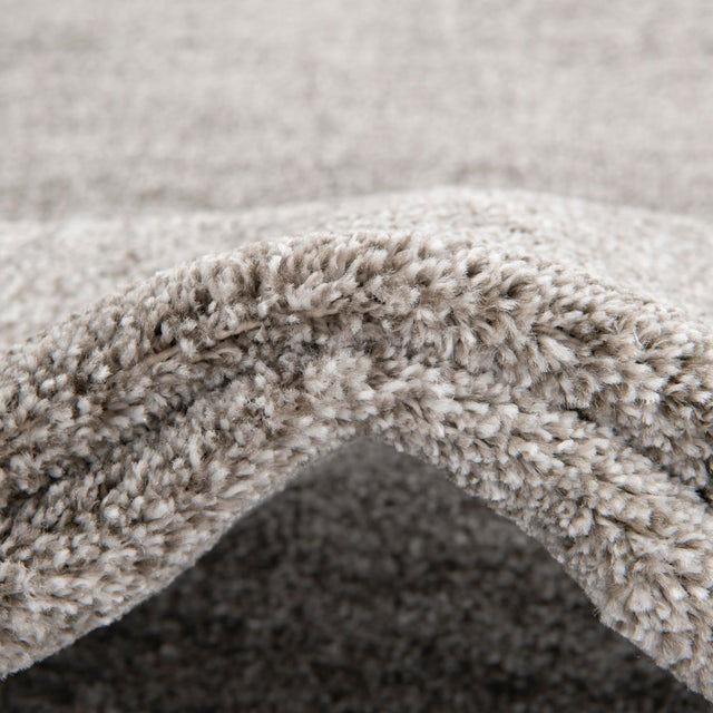 Light Gray 2' 7 x 10' Del Mar Runner Area Rug 100% Polypropylene Easy Clean Stain Resistant Vivid Modern Carpet Mat for Home Decor Interior Designing for Sale at Rug Engine