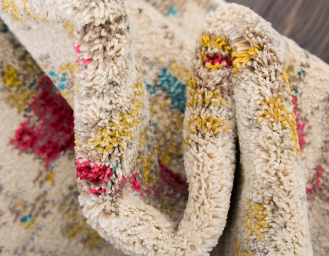 Beige 5' 1 x 8' Sedona Rectangle Area Rug