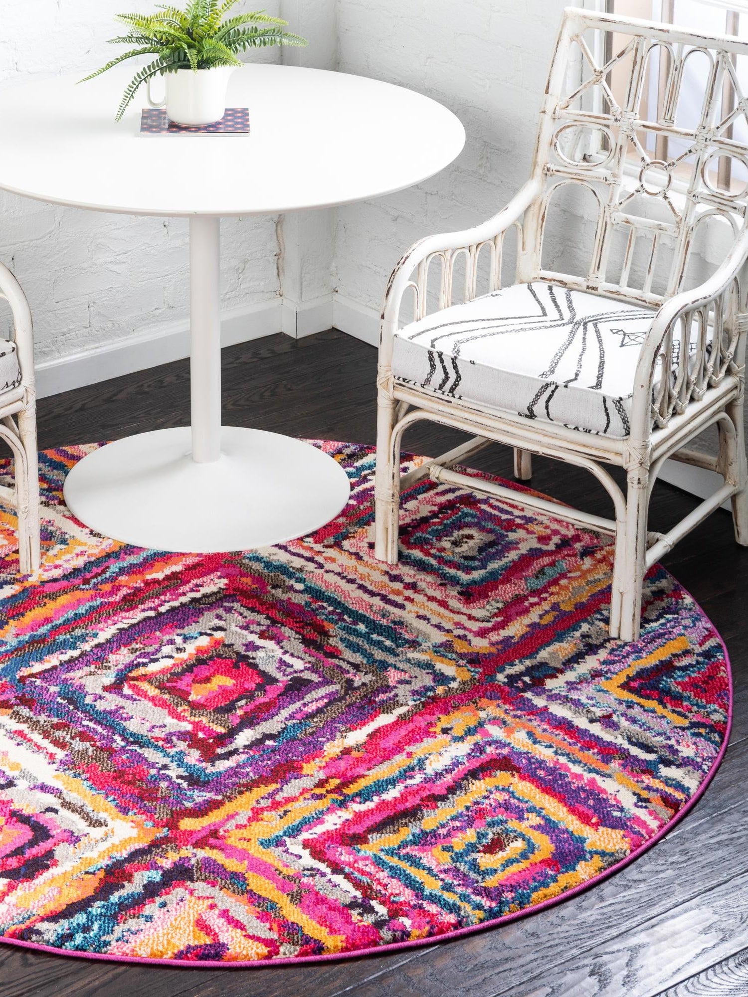 Multicolor 8' x 8' Estrella Round Area Rug 100% Polypropylene Non-Shedding Stain Resistant Carpet Colorful Modern Abstract Design Easy Clean for Home Decor for Sale at Rug Engine