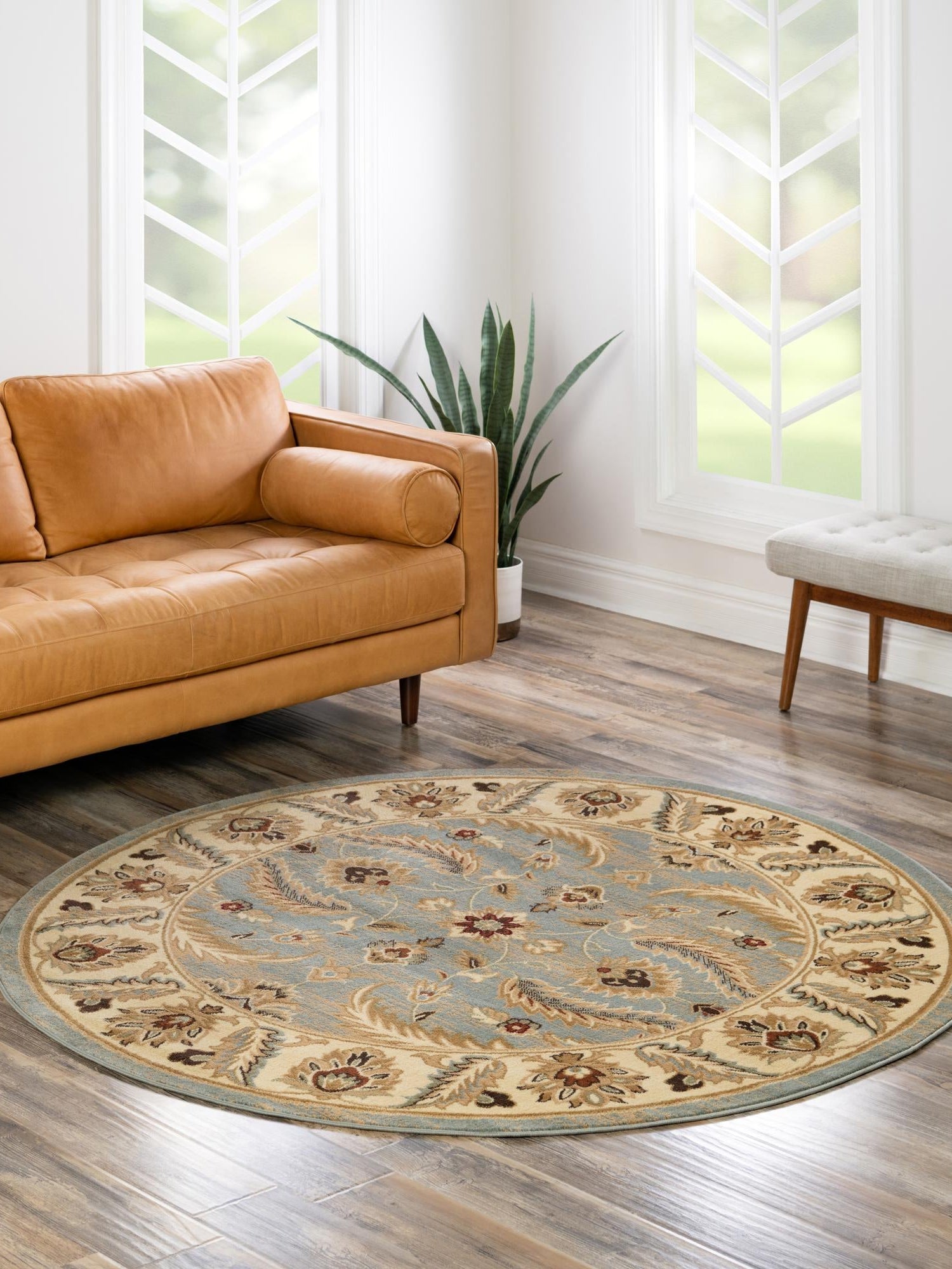 Light Blue 7' 10 x 7' 10 Voyage Round Area Rug
