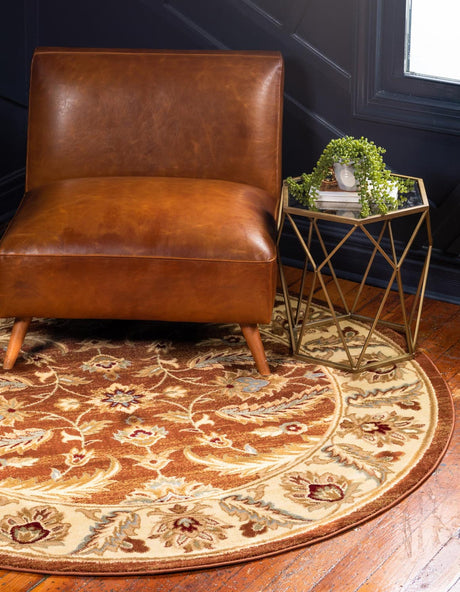Brick Red 7' 10 x 7' 10 Voyage Round Area Rug