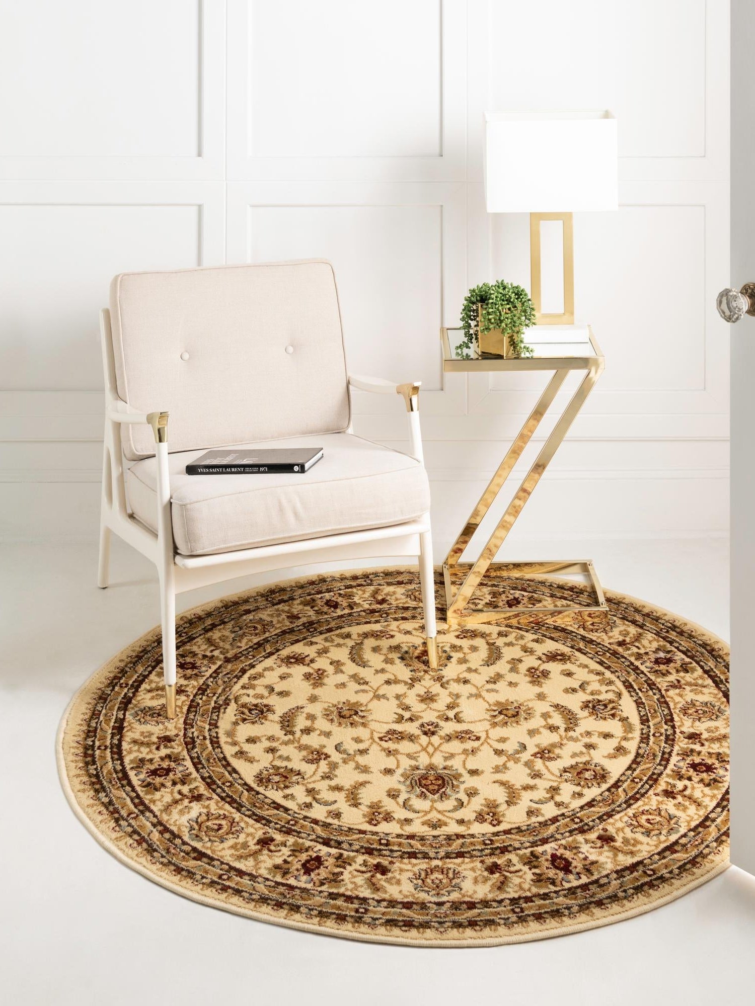 Cream 5' 3 x 5' 3 Voyage Round Area Rug