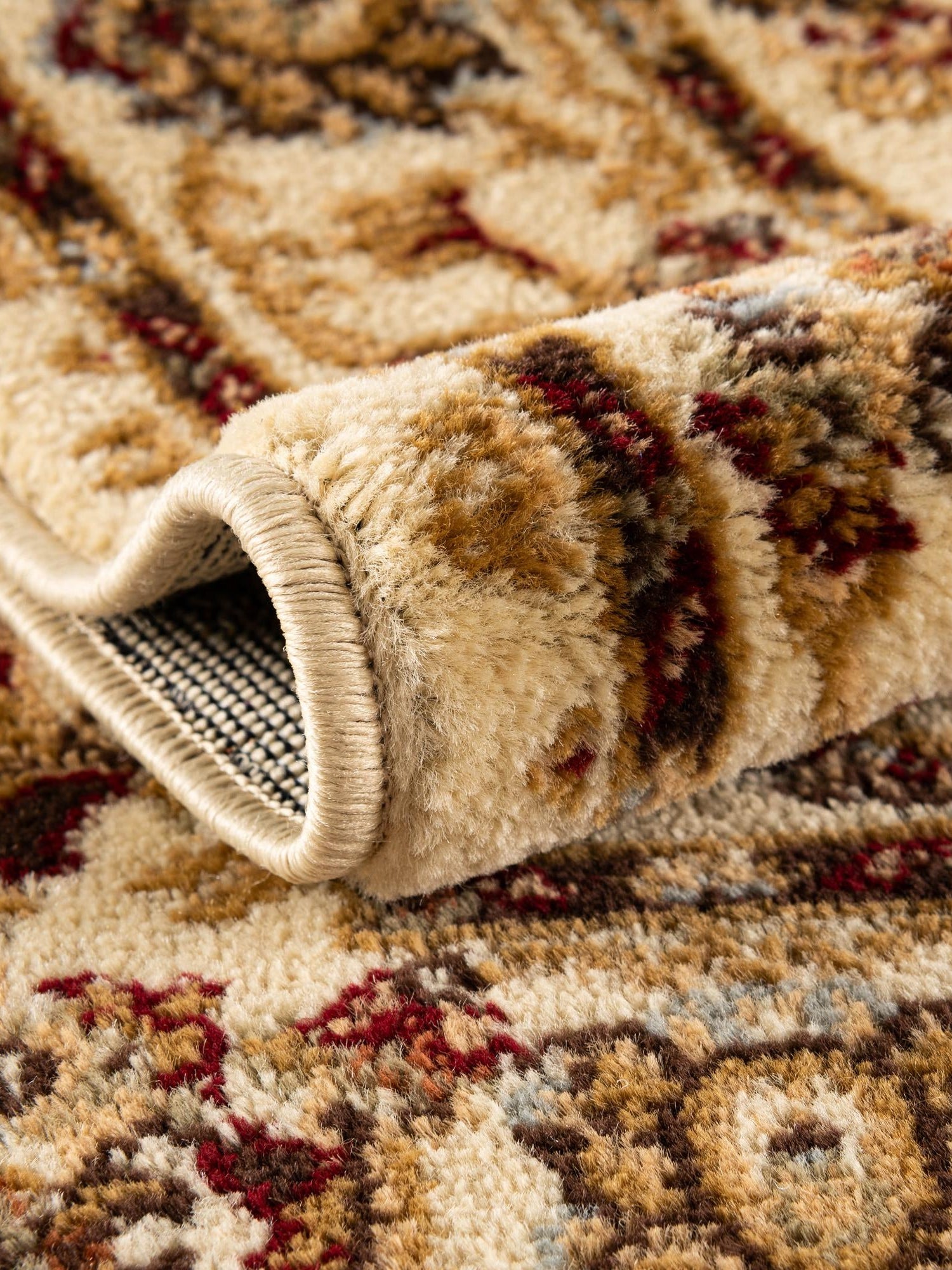 Cream 4' 1 x 4' 1 Voyage Round Area Rug