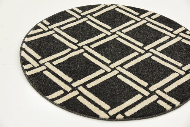 Black 3' 3 x 3' 3 Trellis Round Area Rug