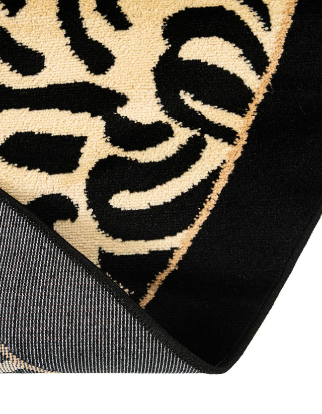 Light Brown 7' 10 x 7' 10 Wildlife Round Area Rug Animal Print Safari Jungle Inspired Carpet for Unique Modern Interior Design for Sale at Rug Engine