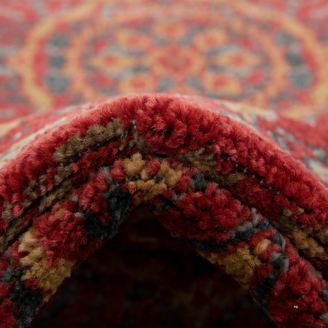 Red 8' x 11' Palace Rectangle Area Rug