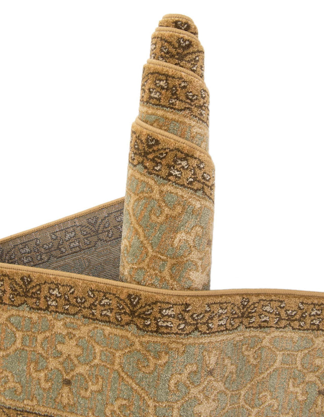 Cream 6' 1 x 9' Palace Rectangle Area Rug