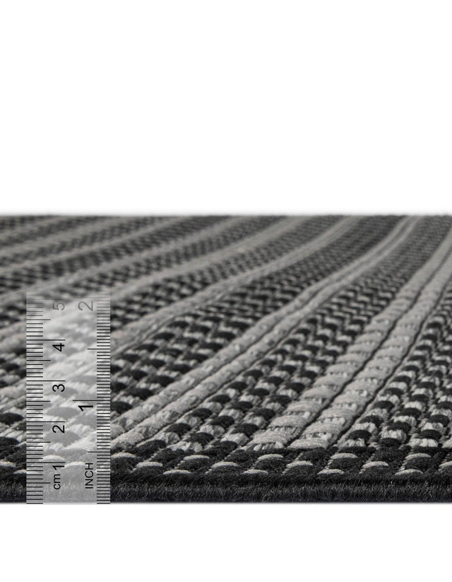 Gray 6' 1 x 6' 1 Outdoor Border Round Area Rug Weather Resistant for Patio, Deck, Terrace, Balcony, Porch 100% Polypropylene Classic Bordered Carpet for Sale at Rug Engine