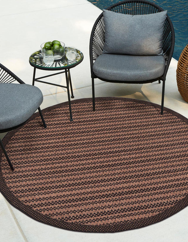 Brown 6' x 6' Outdoor Border Round Area Rug Weather Resistant for Patio, Deck, Terrace, Balcony, Porch 100% Polypropylene Classic Bordered Carpet for Sale at Rug Engine