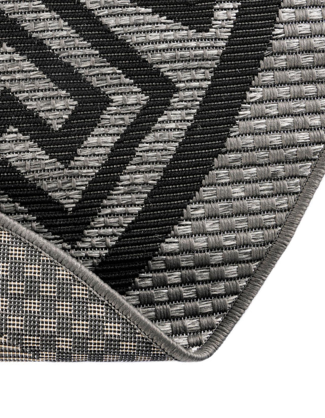 Gray 6' x 6' Outdoor Border Round Area Rug Weather Resistant for Patio, Deck, Terrace, Balcony, Porch 100% Polypropylene Classic Bordered Carpet for Sale at Rug Engine