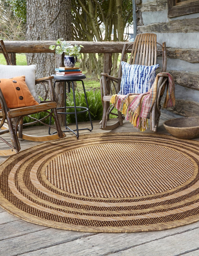 Light Brown 6' x 6' Outdoor Border Round Area Rug Weather Resistant for Patio, Deck, Terrace, Balcony, Porch 100% Polypropylene Classic Bordered Carpet for Sale at Rug Engine