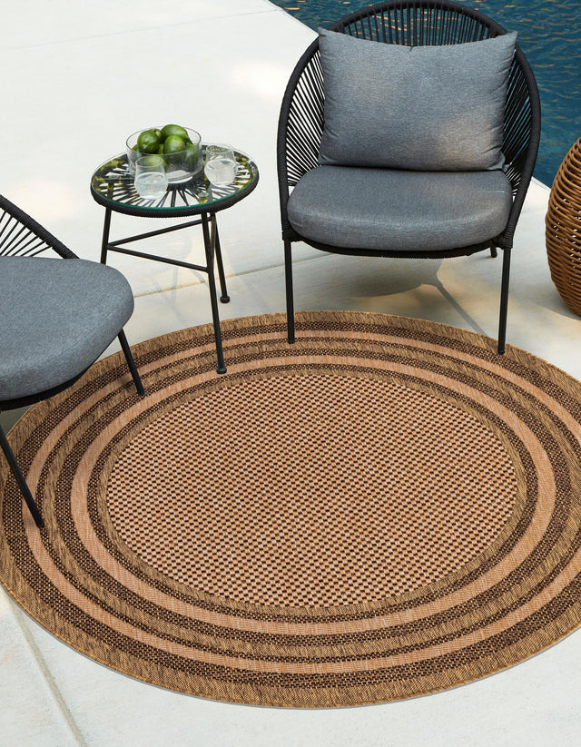 Light Brown 6' x 6' Outdoor Border Round Area Rug Weather Resistant for Patio, Deck, Terrace, Balcony, Porch 100% Polypropylene Classic Bordered Carpet for Sale at Rug Engine