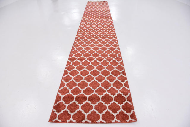 Light Terracotta 2' 7 x 16' 5 Trellis Runner Area Rug