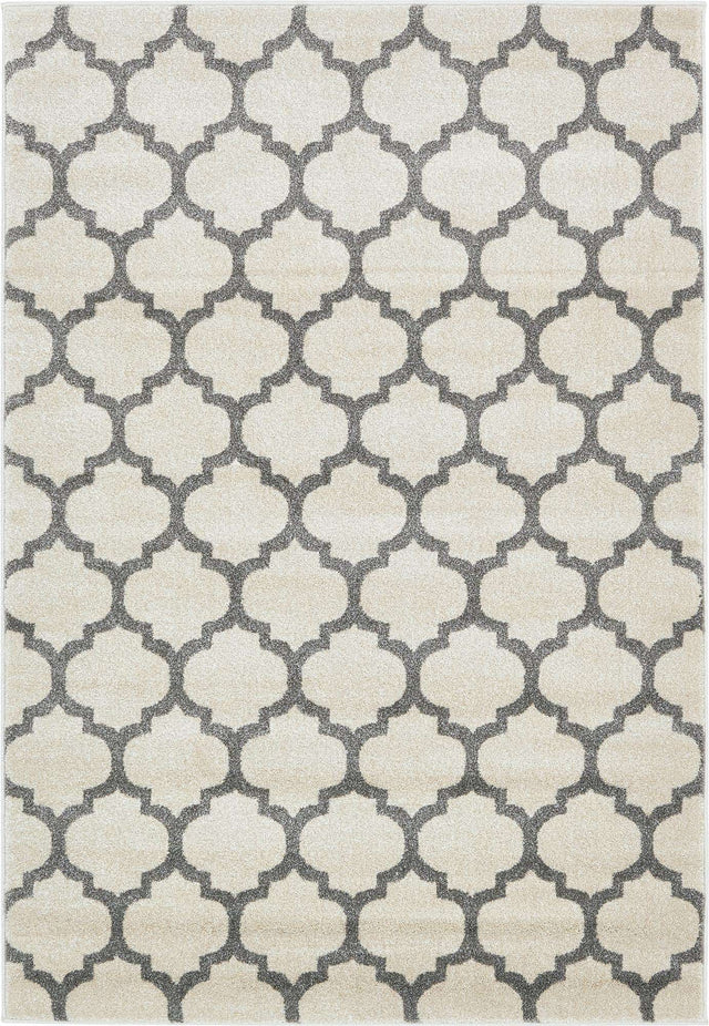 Beige and Gray 4' 1 x 6' 1 Trellis Rectangle Area Rug