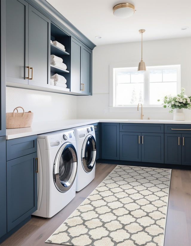 Beige and Gray 2' 7 x 16' 5 Trellis Runner Area Rug