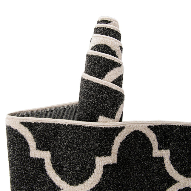 Black and White 2' 7 x 8' Trellis Runner Area Rug