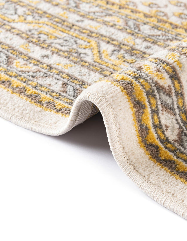 Beige 4' 1 x 6' 1 Williamsburg Rectangle Area Rug 100% Polypropylene With Cotton Backing Durable Easy Clean Stain Resistant Carpet for Sale at Rug Engine