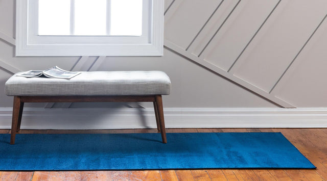 Navy Blue 2' 9 x 9' 10 Williamsburg Runner Area Rug 100% Polypropylene With Cotton Backing Durable Easy Clean Stain Resistant Carpet for Sale at Rug Engine