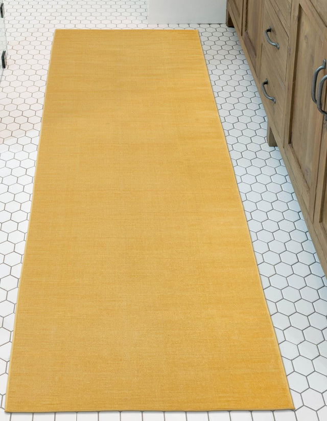 Gold 2' 9 x 9' 10 Williamsburg Runner Area Rug 100% Polypropylene With Cotton Backing Durable Easy Clean Stain Resistant Carpet for Sale at Rug Engine