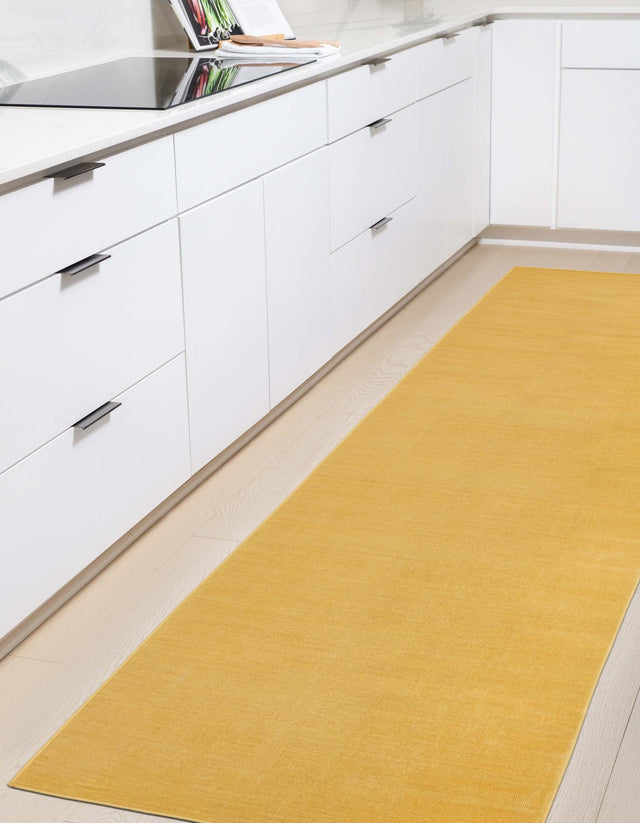 Gold 2' 9 x 9' 10 Williamsburg Runner Area Rug 100% Polypropylene With Cotton Backing Durable Easy Clean Stain Resistant Carpet for Sale at Rug Engine