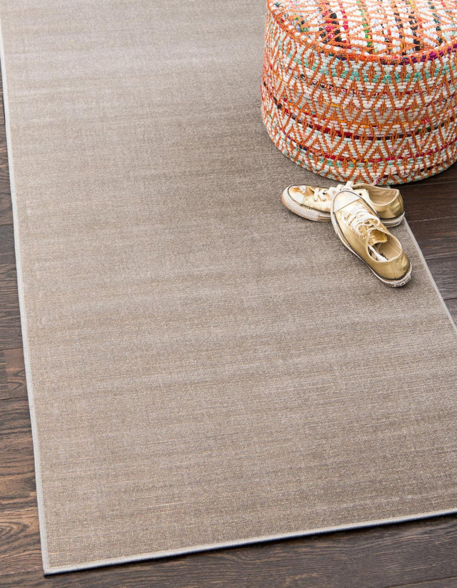 Gray 2' 9 x 9' 10 Williamsburg Runner Area Rug 100% Polypropylene With Cotton Backing Durable Easy Clean Stain Resistant Carpet for Sale at Rug Engine