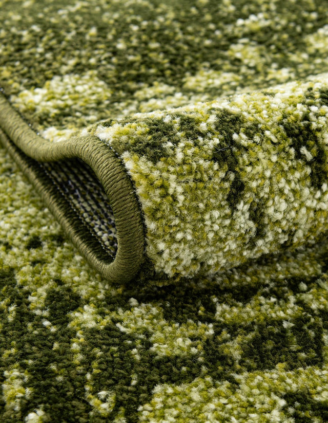 Green 7' 10 x 7' 10 Del Mar Square Area Rug 100% Polypropylene Easy Clean Stain Resistant Vivid Modern Carpet Mat for Home Decor Interior Designing for Sale at Rug Engine