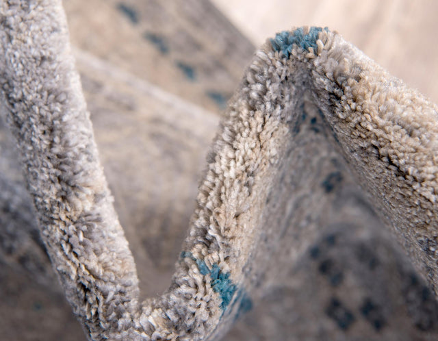 Gray 2' x 6' 1 Salzburg Runner Area Rug