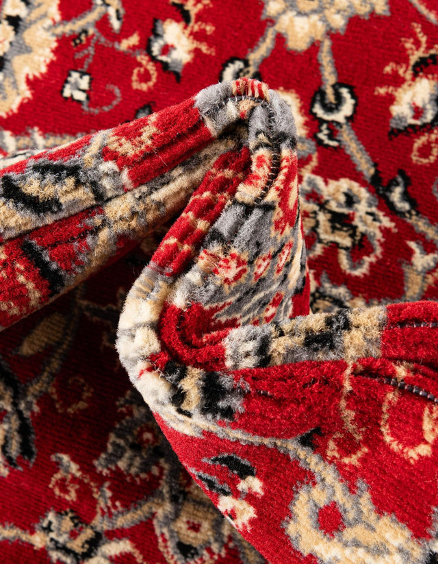 Red 7' 10 x 7' 10 Sialk Hill Round Area Rug