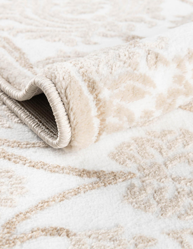 Snow White 2' x 6' 1 Rushmore Runner Area Rug