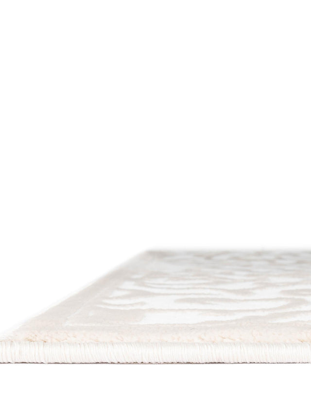 Snow White 10' x 13' 1 Rushmore Rectangle Area Rug