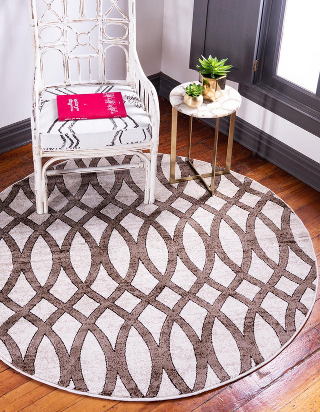 Brown 5' 1 x 5' 1 Rushmore Round Area Rug 55% Polypropylene & 45% Polyester Durable Quality Carpet for Indoor Home Decorating for Sale at Rug Engine