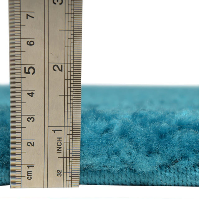 Turquoise 7' 10 x 7' 10 Solo Round Area Rug Thick Soft Touch Fluffy & Plush Shaggy Pile Durable Minimalist Carpet for Classic Interior Design for Sale at Rug Engine