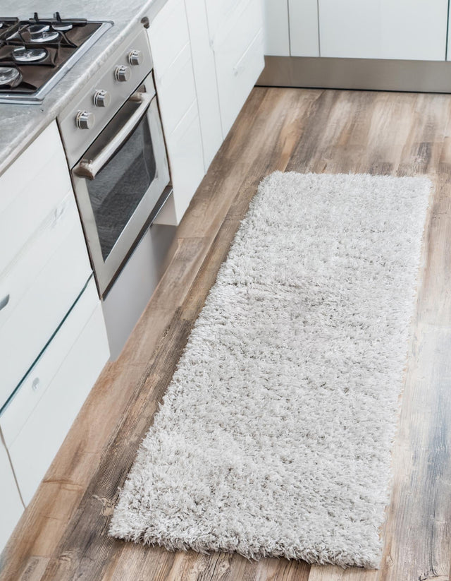 Silver Screen 2' 7 x 12' Marilyn Monroe Opulence Shag Runner Area Rug Thick Soft Touch Fluffy & Plush Shaggy Pile 100% Polyester Carpet for Living, Dining, Bedroom, Office for Sale at Rug Engine