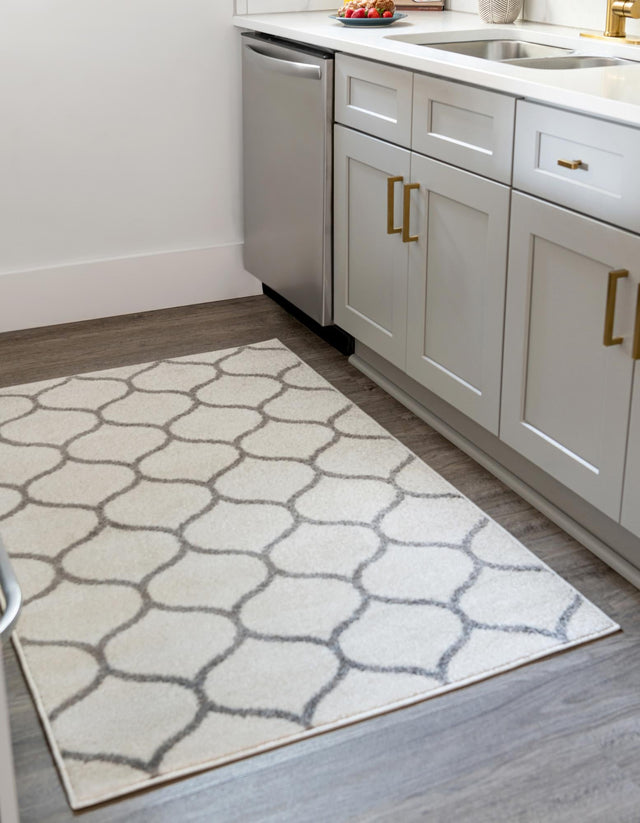 Ivory 5' 3 x 8' Trellis Frieze Rectangle Area Rug Geometric Modern Unique Stain Resistant Easy Clean Carpet for Living, Dining, Bedrooms, Office for Sale at Rug Engine