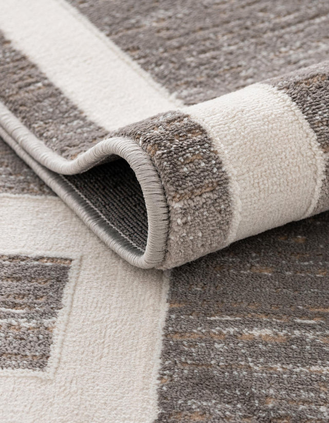 Gray 5' 3 x 5' 3 Jill Zarin Uptown Round Area Rug 70% Polypropylene & 30% Polyester Contemporary Carpet for Living, Dining, Office, Bedroom for Sale at Rug Engine