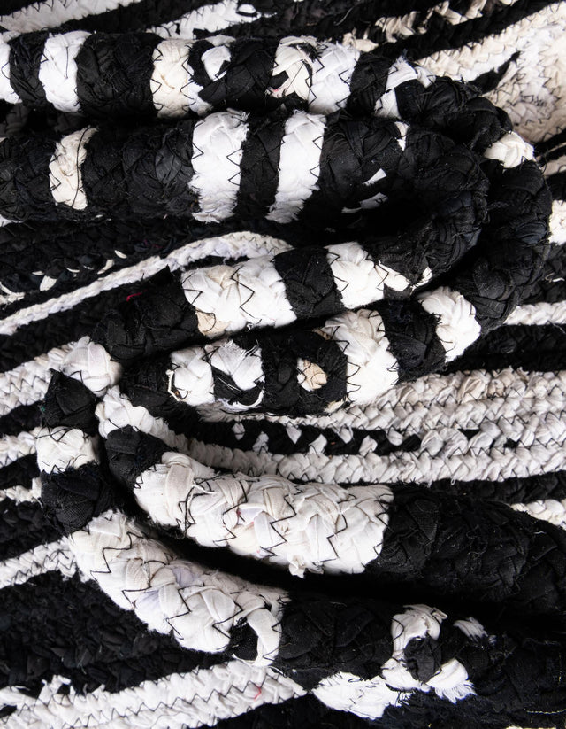 Black and White 8' x 8' Braided Chindi Round Area Rug 100% Cotton Hand Braided Natural Eco-Friendly Boho Style Modern Carpet for Living Rooms Dining Office Dorm for Sale at Rug Engine
